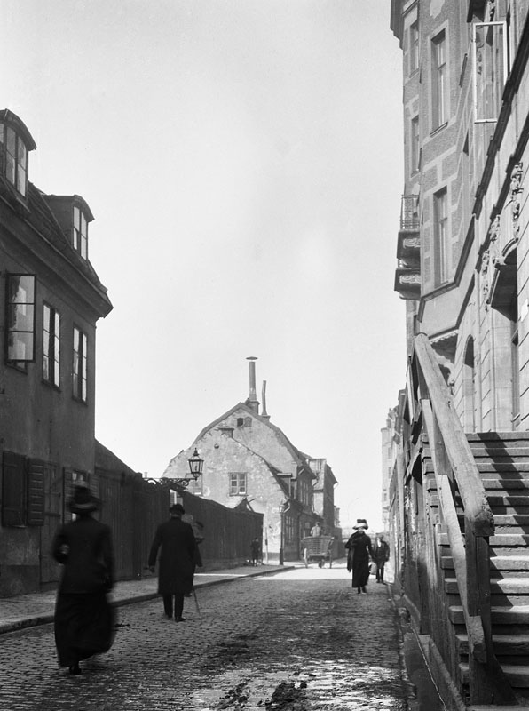 Stora Badstugatan 41-45, foto: Kasper Sahlin (1856-1919)