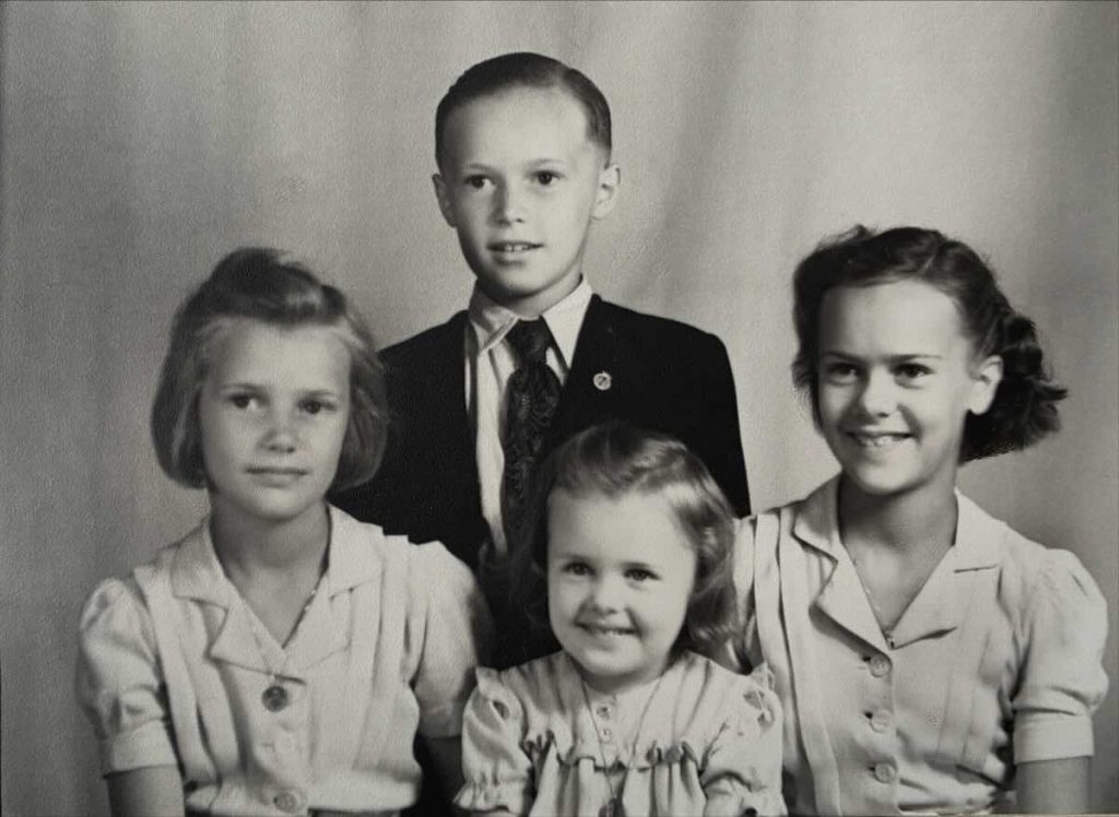 Alla fyra syskonen Jansson, från vänster Margareta, Anders, Christina och Gunilla